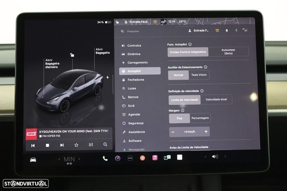 Tesla Model Y Long Range Dual Motor AWD - 23