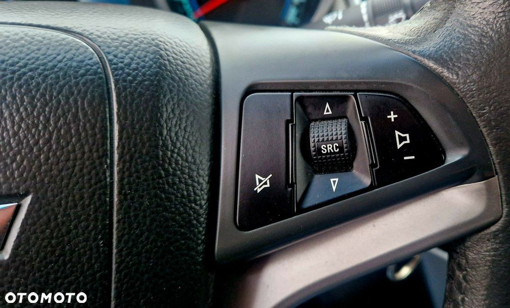 Chevrolet Cruze - 15