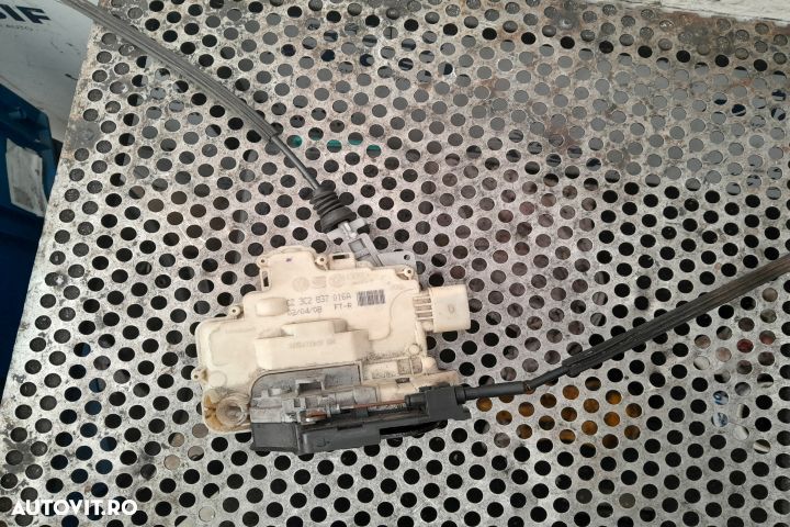 Broasca usa fata dreapta 3C2837016A Volkswagen VW Passat B6 [2005 - 2 - 2