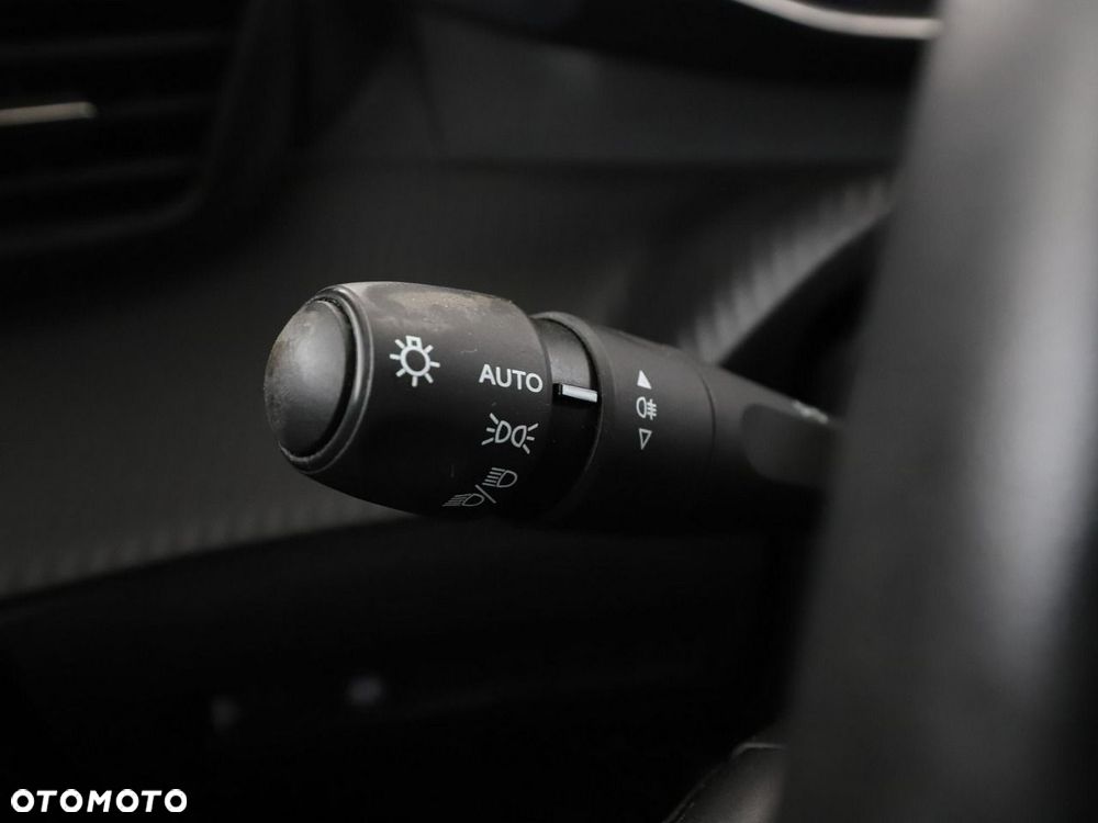 Peugeot 2008 PureTech 100 Stop&Start Allure Pack - 36