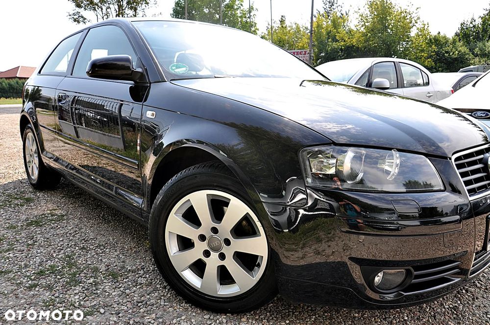 Audi A3 3-drzwiowe 1.6 Attraction - 5
