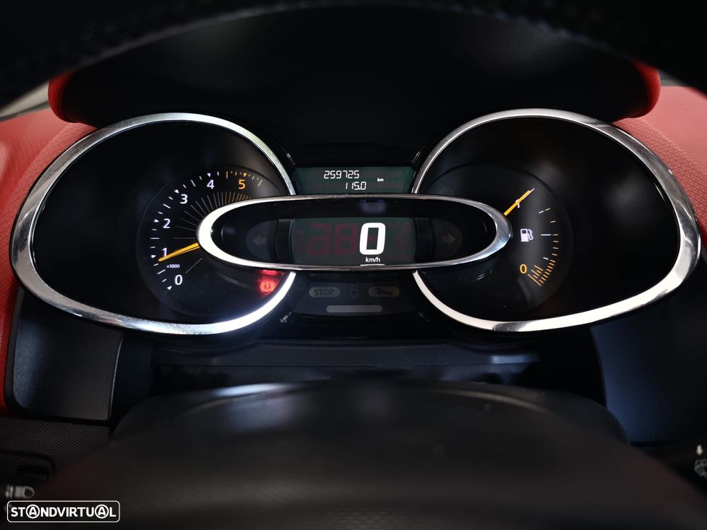 Renault Clio Sport Tourer dCi 90 Limited - 43