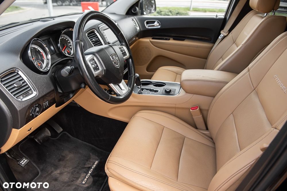 Dodge Durango 5.7 HEMI - 14