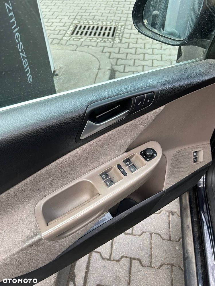 Volkswagen Passat 1.8 TSI Comfortline - 14