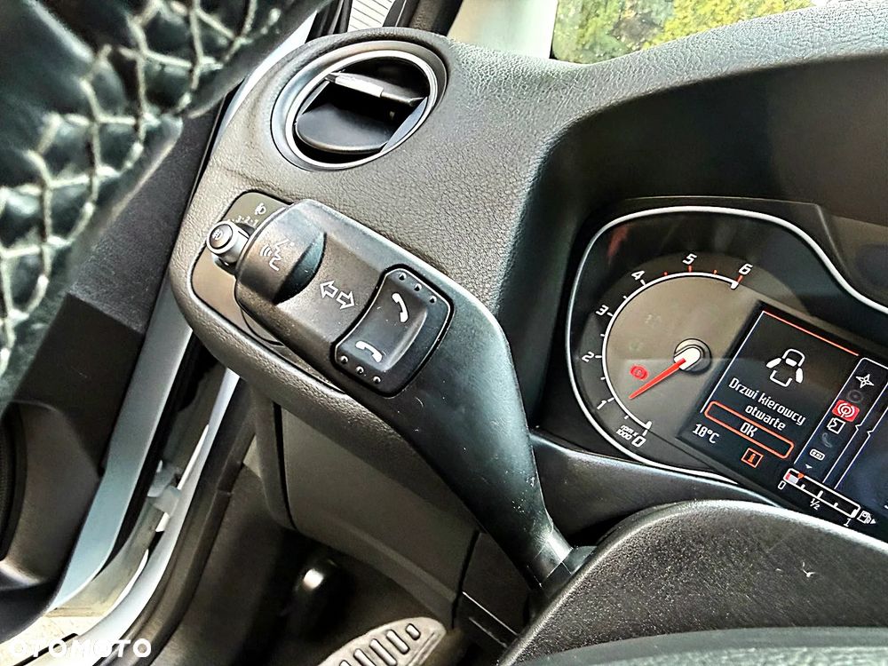 Ford Mondeo 2.0 TDCi Titanium - 38