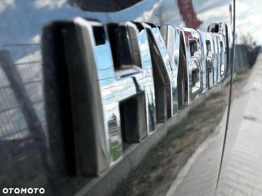Toyota Yaris Hybrid 100 Selection Passion - 10