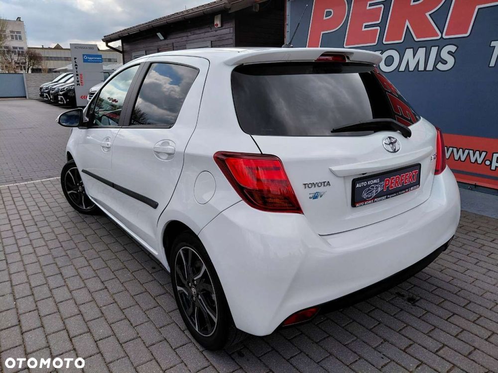 Toyota Yaris - 6