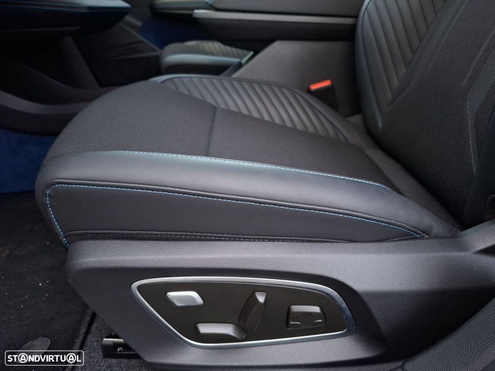 Renault Mégane E-Tech - 15