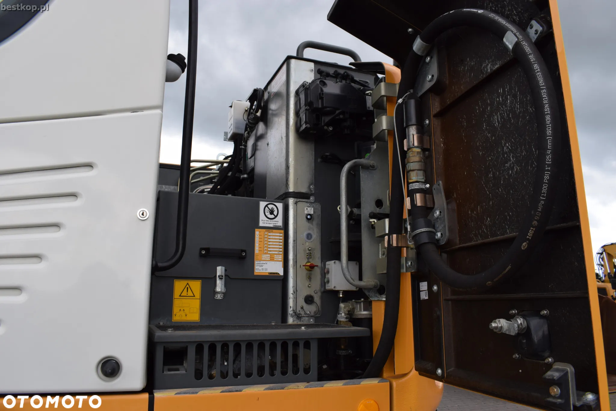 Liebherr A910 Compact Litronic - 34