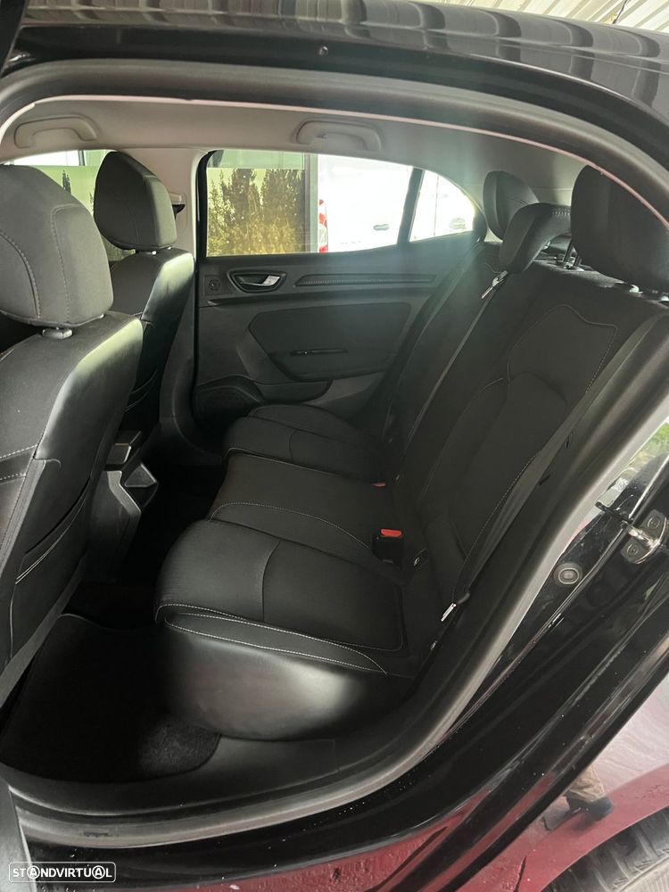 Renault Mégane - 24