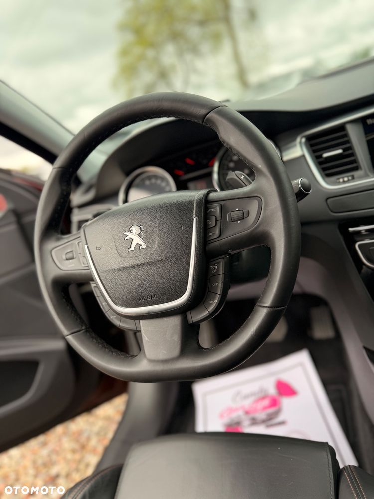 Peugeot 508 RXH 2.0 HDi HYbrid4 - 25