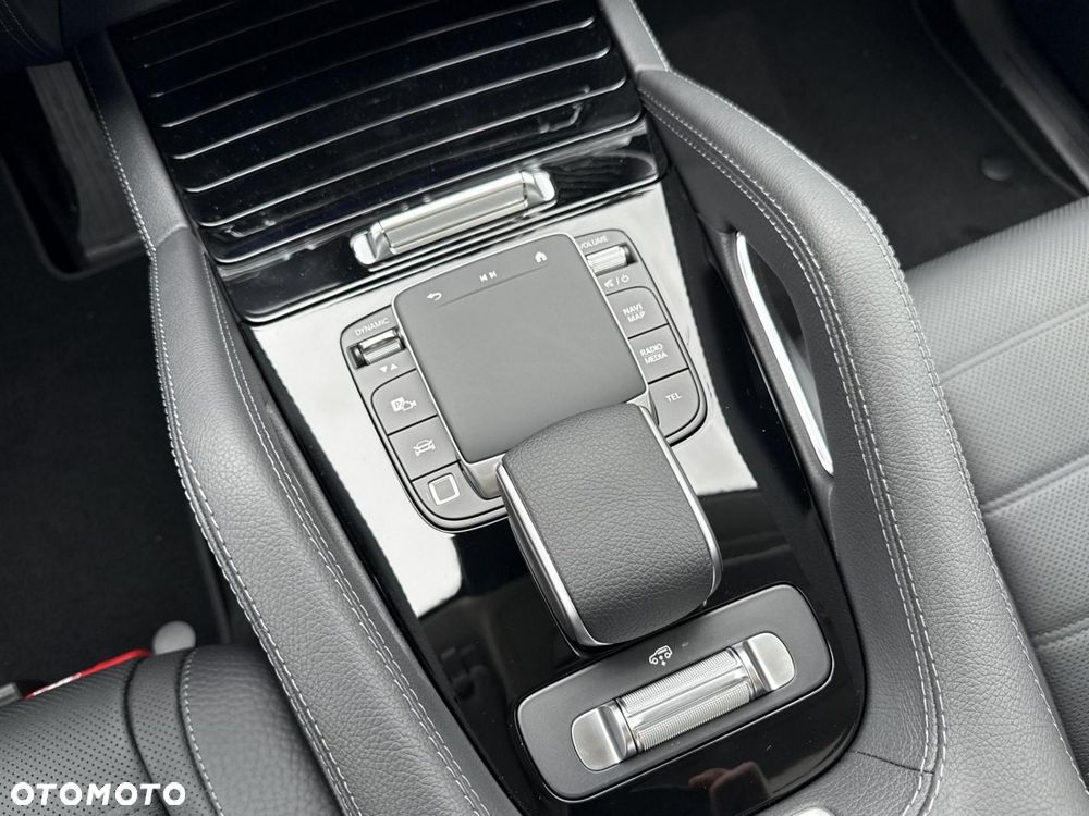 Mercedes-Benz GLE - 21