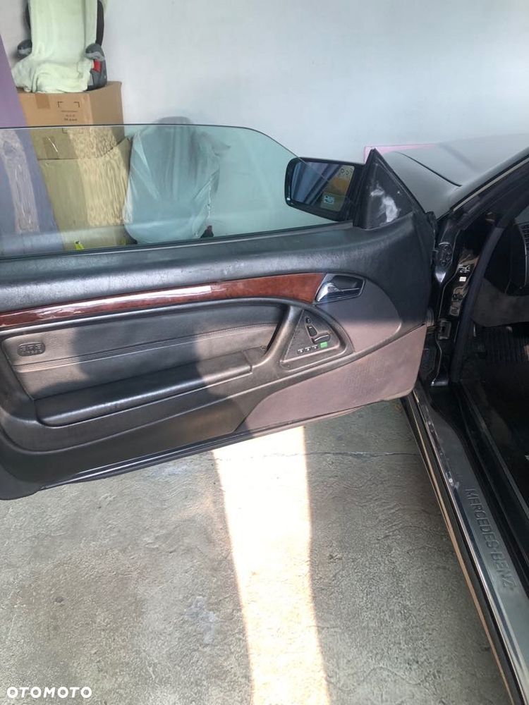 Mercedes-Benz SL 500 - 11