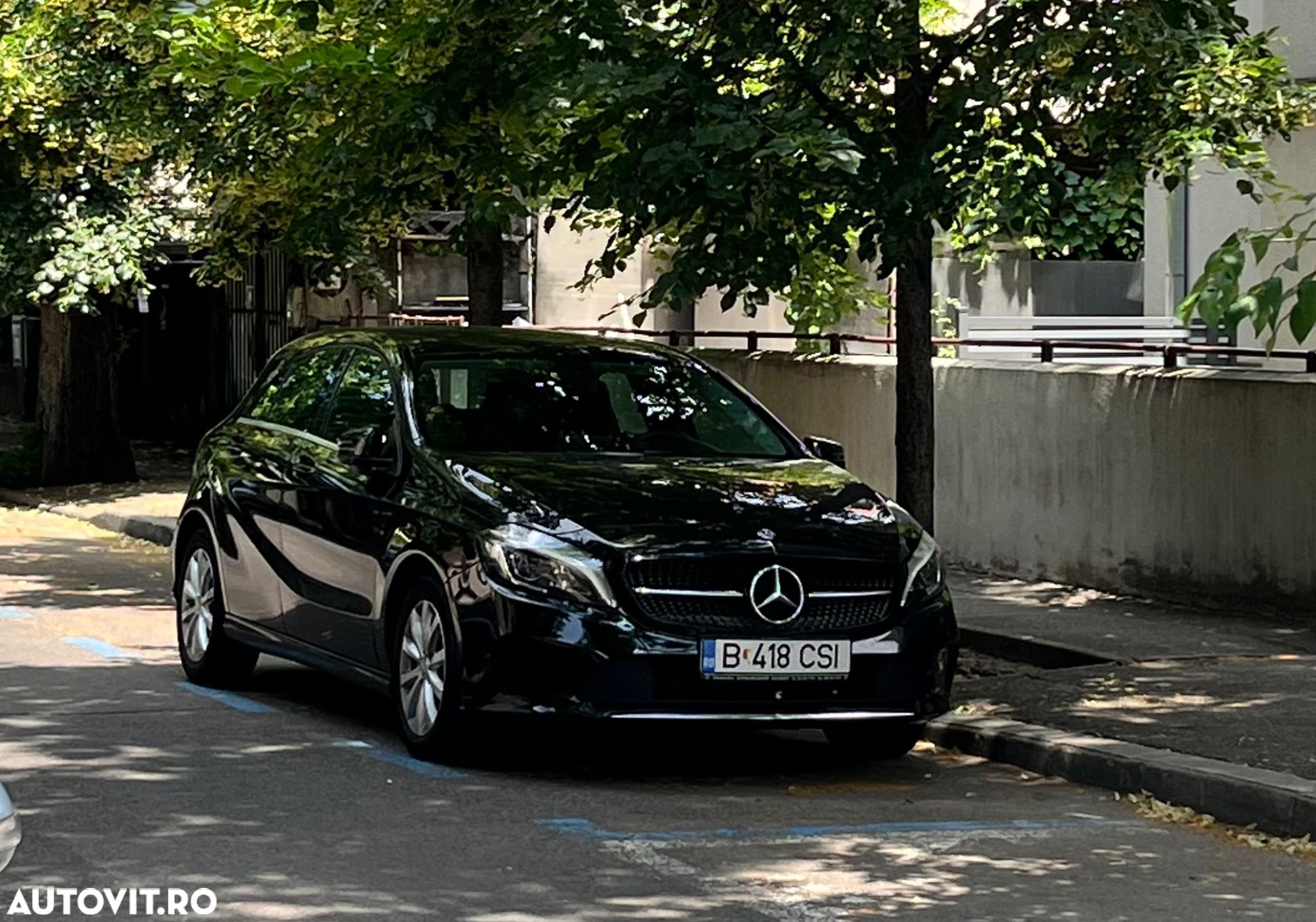 Mercedes-Benz A - 1