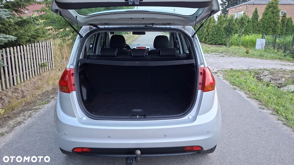 Kia Venga 1.4 CVVT ISG Vision - 9