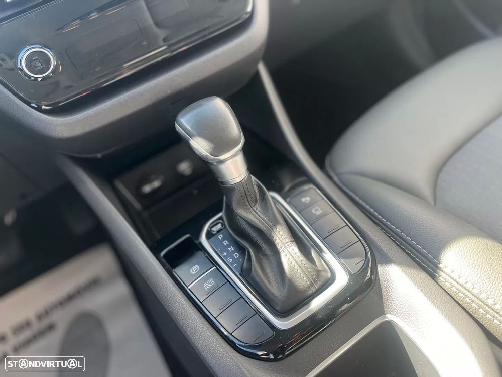 Hyundai Ioniq 1.6 GDI HEV Pack Plus - 9