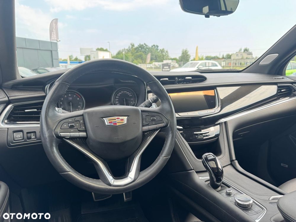 Cadillac XT6 - 17
