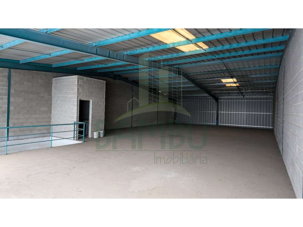 Pavilhão para Venda - Grande imagem: 3/7