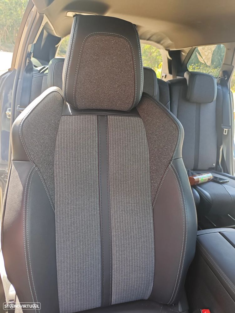 Peugeot 5008 1.5 BlueHDi Allure Pack EAT8 - 15