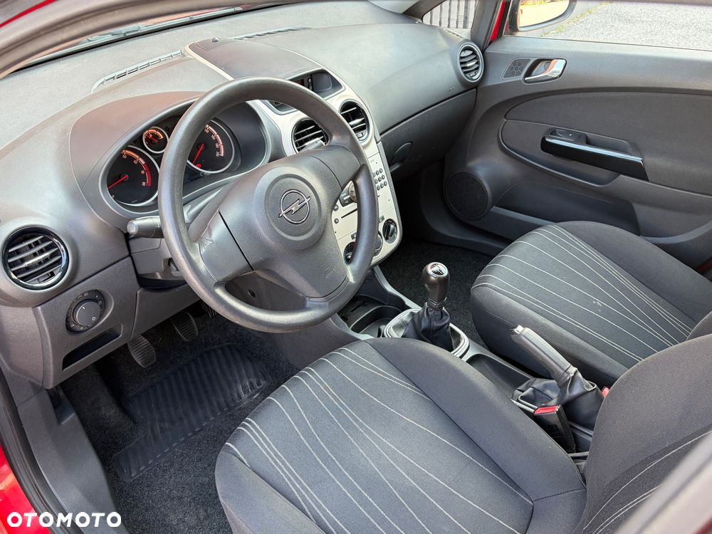Opel Corsa - 8
