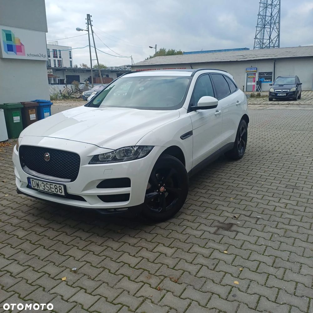 Jaguar F-Pace 2.0 i4P AWD R-Sport - 15