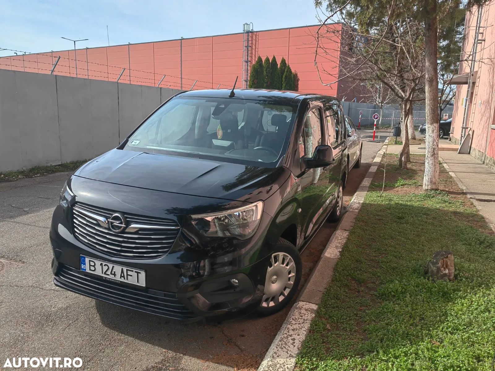 Opel Combo Life 1.5 D Start/Stop - 1