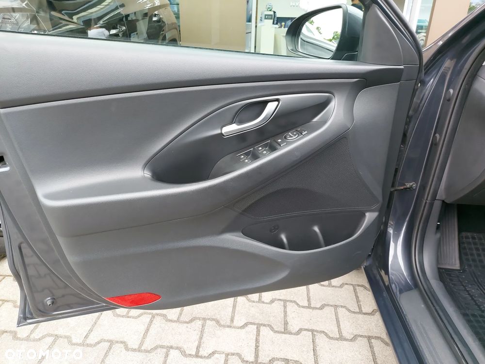 Hyundai i30 1.0 T-GDI Modern DCT - 10