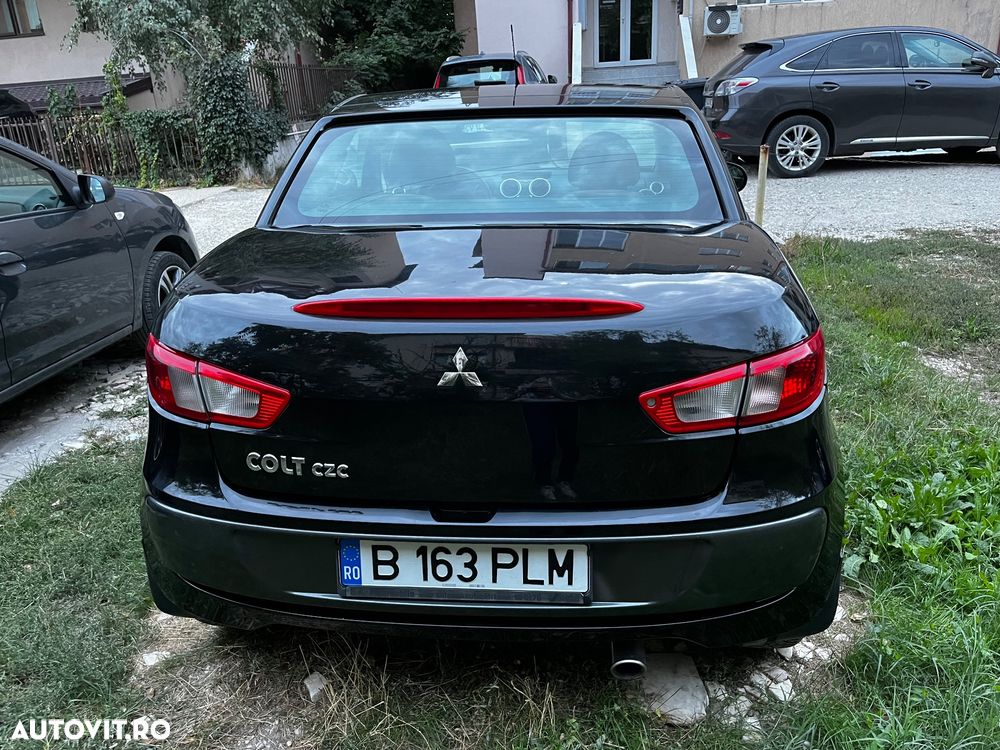 Mitsubishi Colt - 4