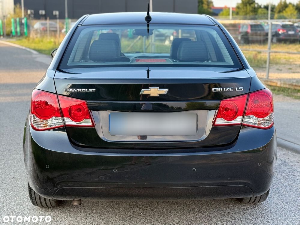 Chevrolet Cruze 1.8 LS MY11 - 9