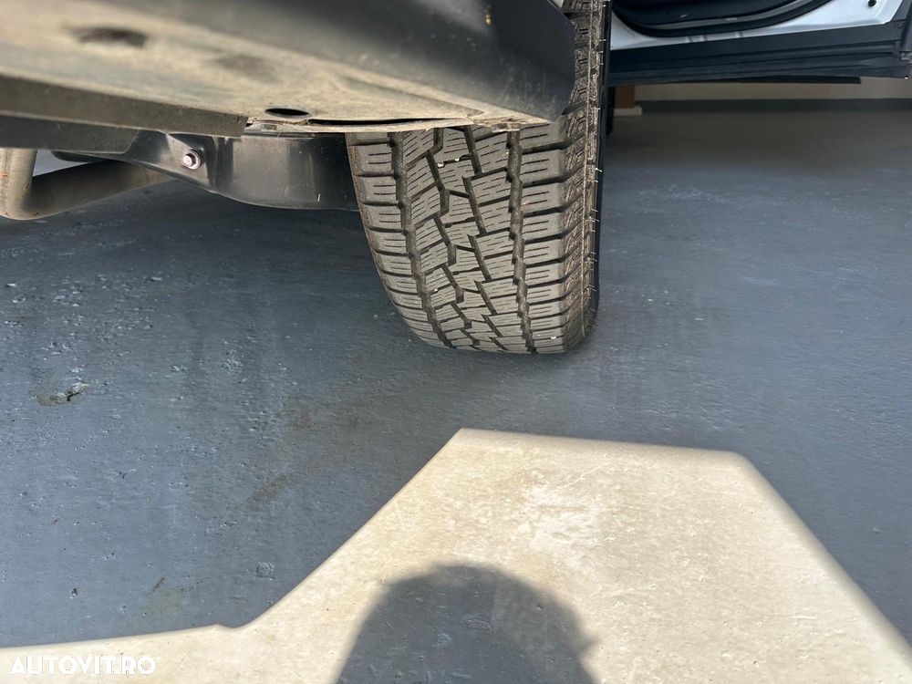 Toyota Highlander 2.5 L Dynamic Force 248CP Luxury Pearly - 27