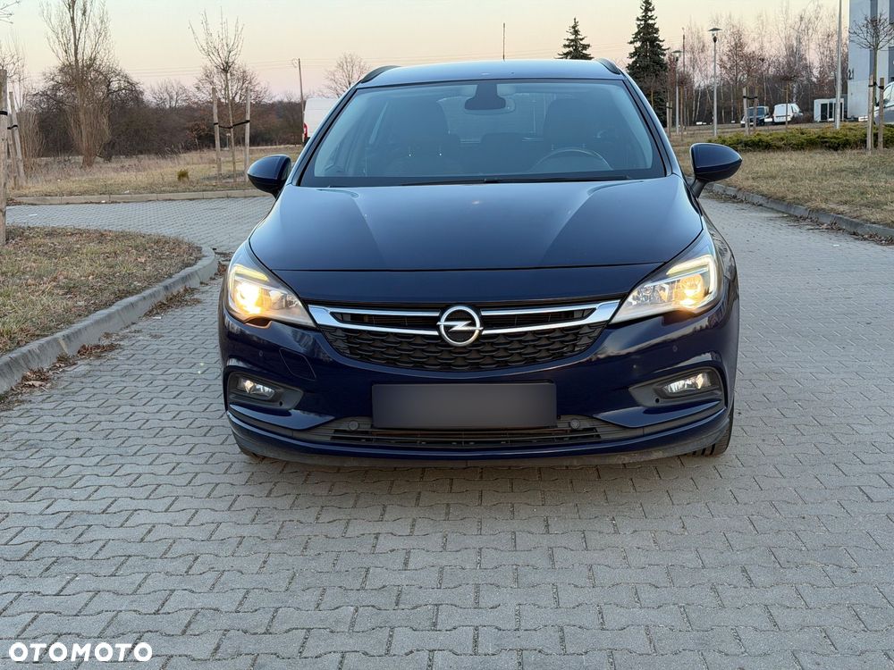 Opel Astra 1.6 CDTI Elite - 2
