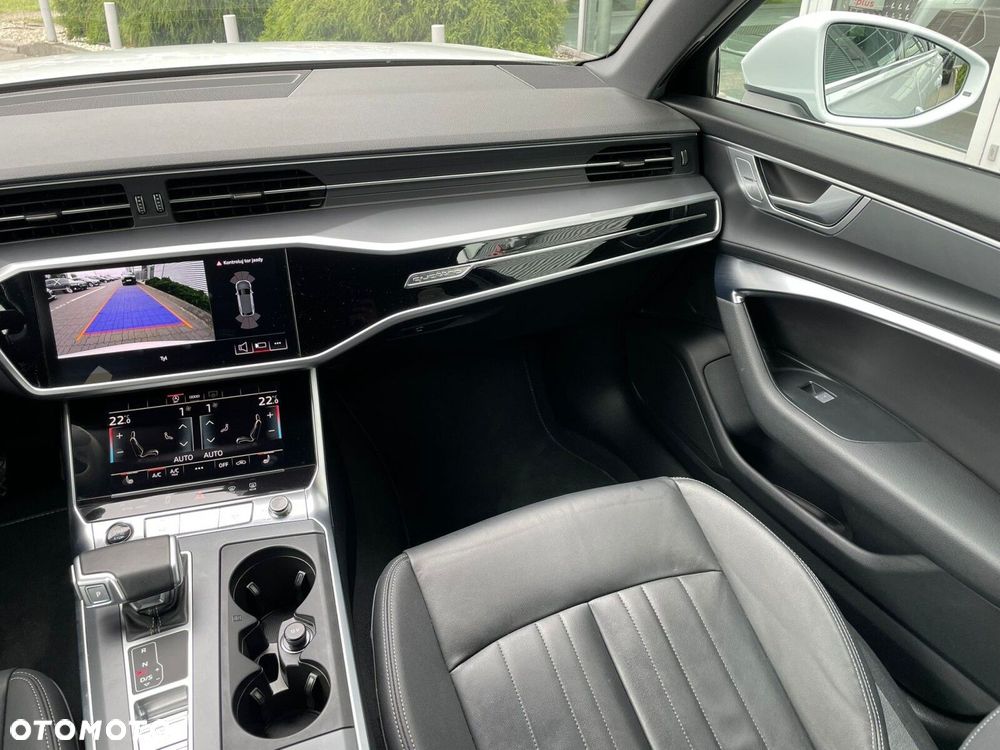 Audi A6 Avant - 17