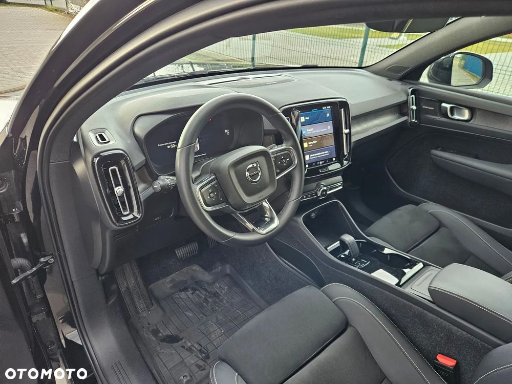 Volvo C40 Recharge Twin Motor Ultimate - 12