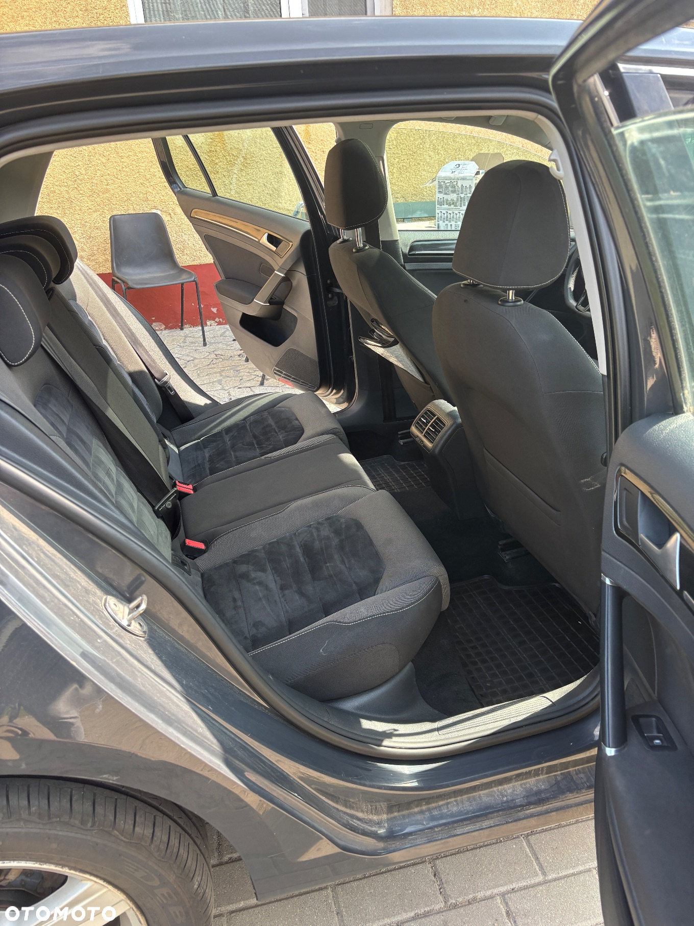 Volkswagen Golf VII 1.6 TDI BMT Comfortline DSG - 16