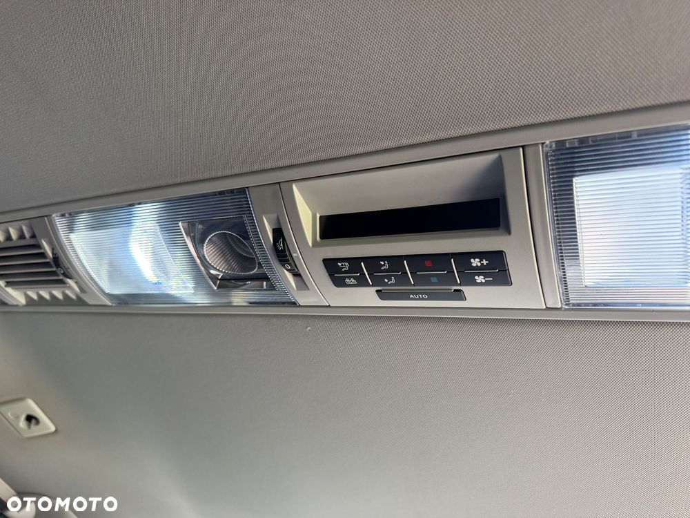 Volkswagen Multivan L1 Highline - 19