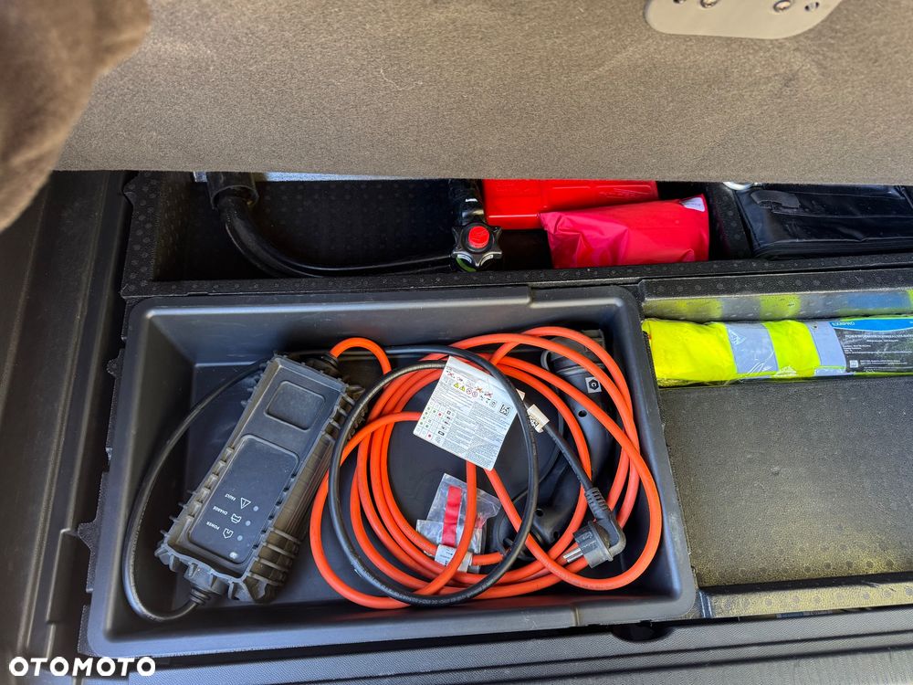 Peugeot 3008 1.6 PureTech Hybrid PHEV Active Pack S&S EAT8 - 28