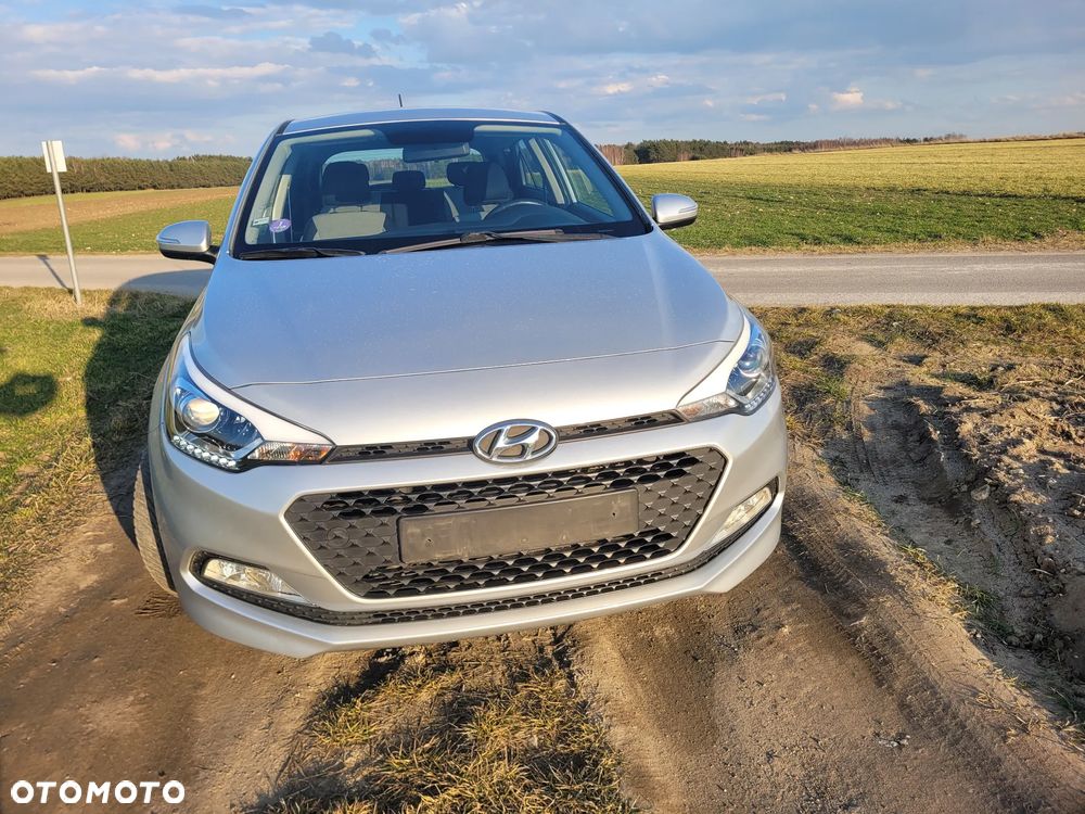 Hyundai i20 1.2 Trend - 3