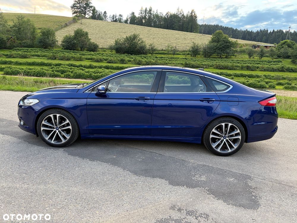 Ford Fusion - 11