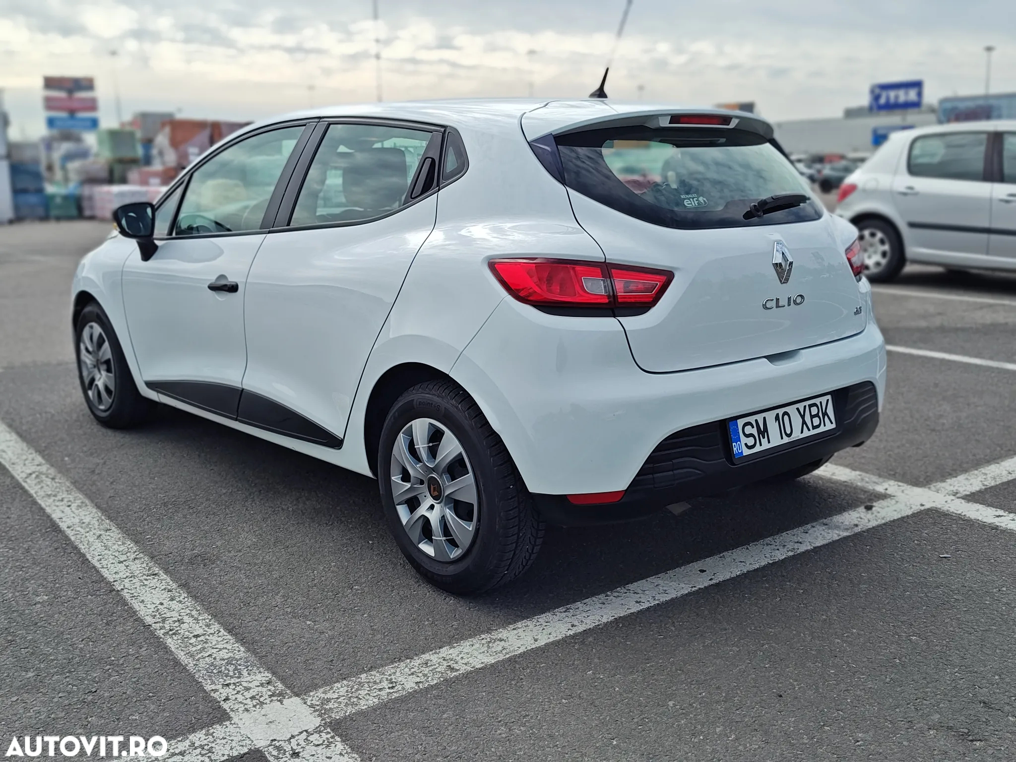 Renault Clio IV 1.5 dCi Authentique - 5