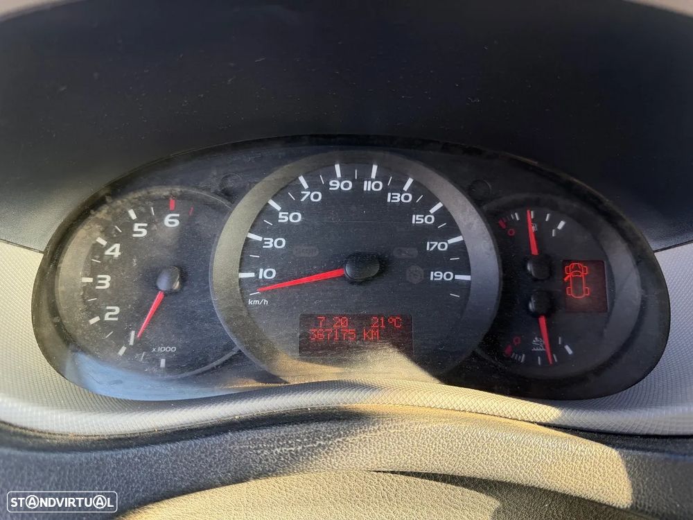Renault Master 2.3 DCi Cabine Dupla 7L - 7