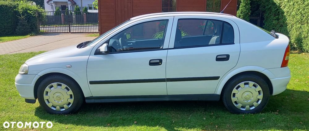Opel Astra 1.4 - 1
