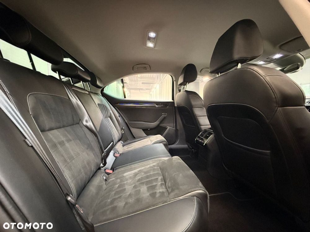 Skoda Superb 2.0 TSI Style DSG - 24