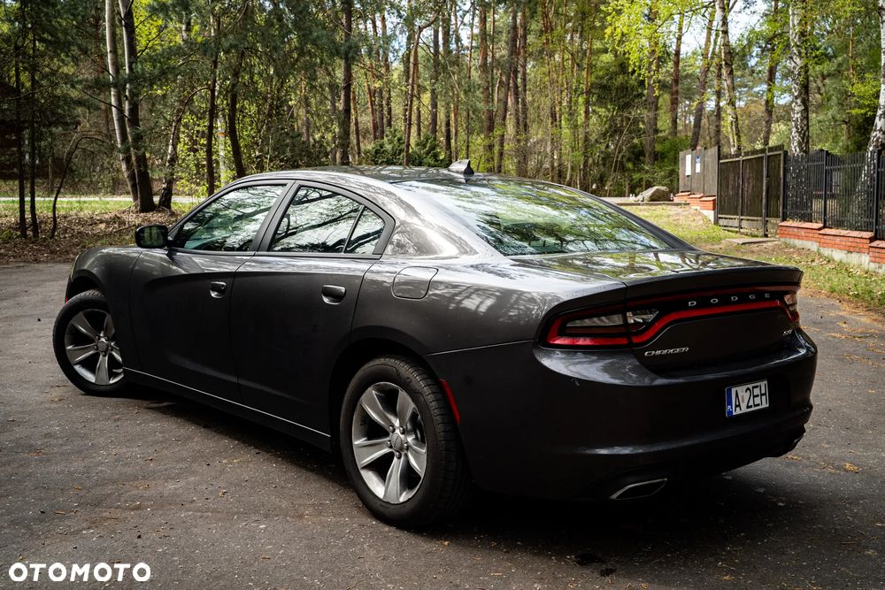 Dodge Charger - 5