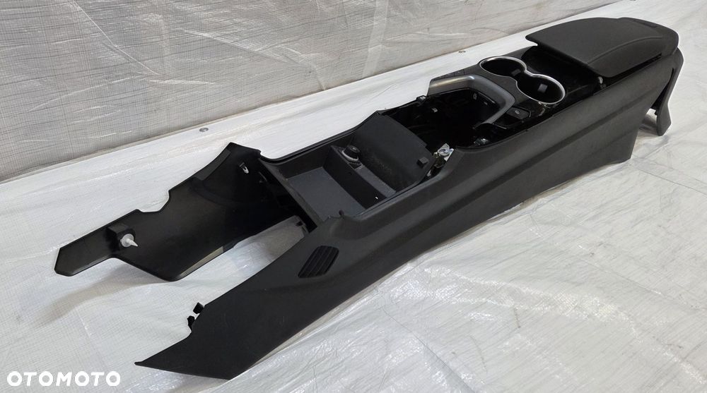 PODŁOKIETNIK TUNEL FORD MONDEO MK5 ES73-F043B04-A EUROPA - 3