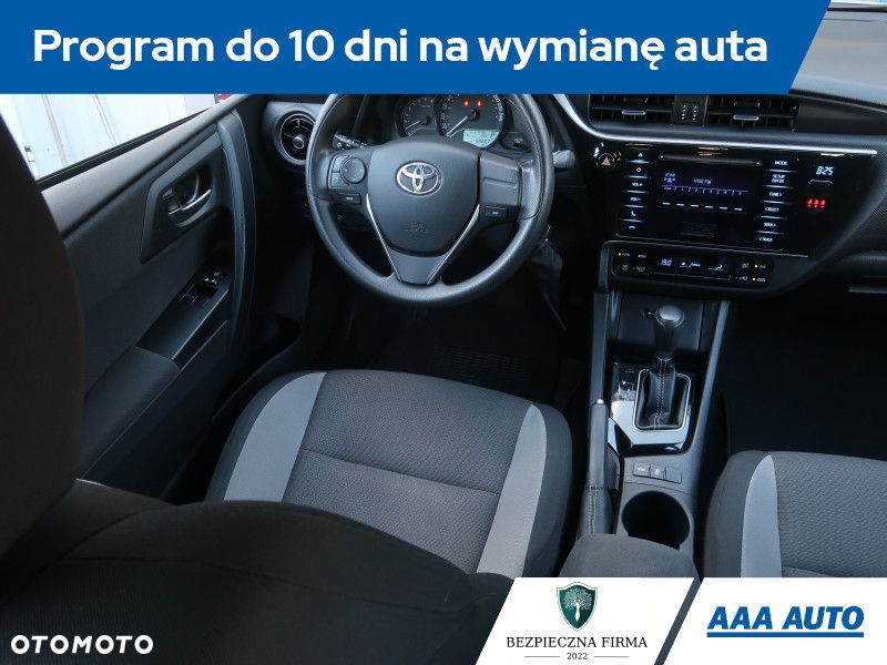 Toyota Auris - 8