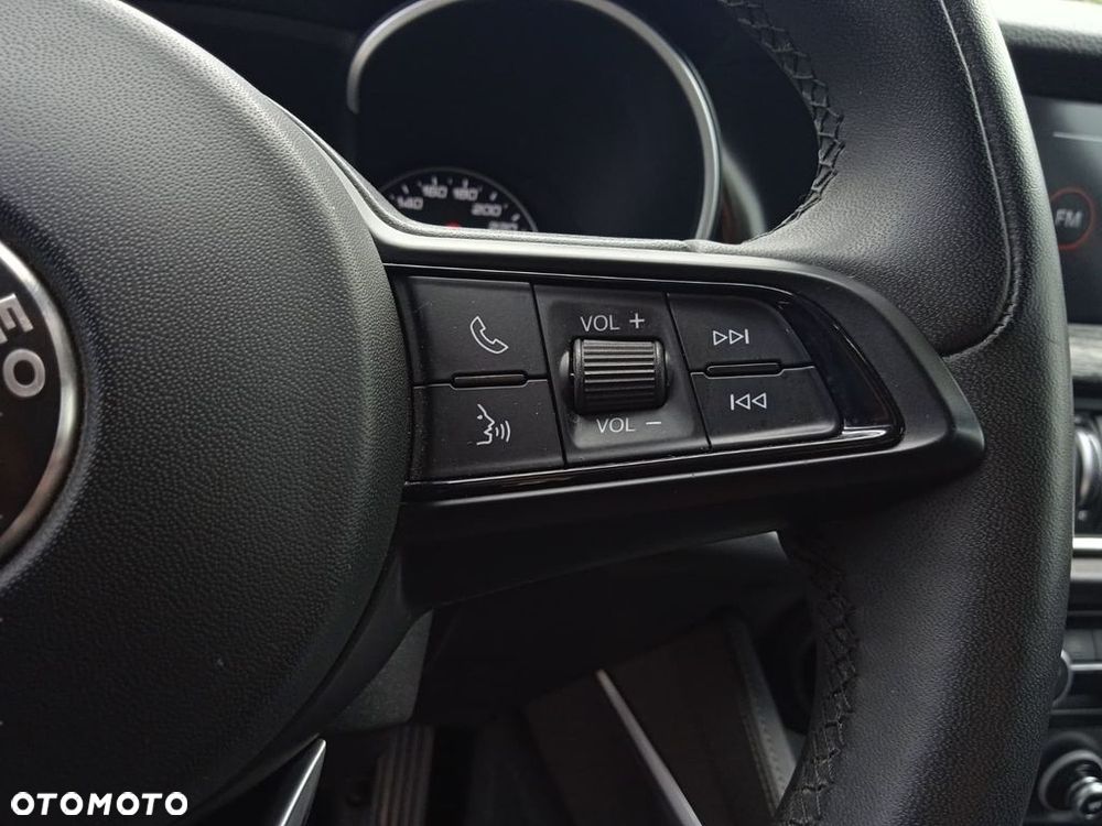 Alfa Romeo Stelvio 2.0 Turbo Business Q4 - 16