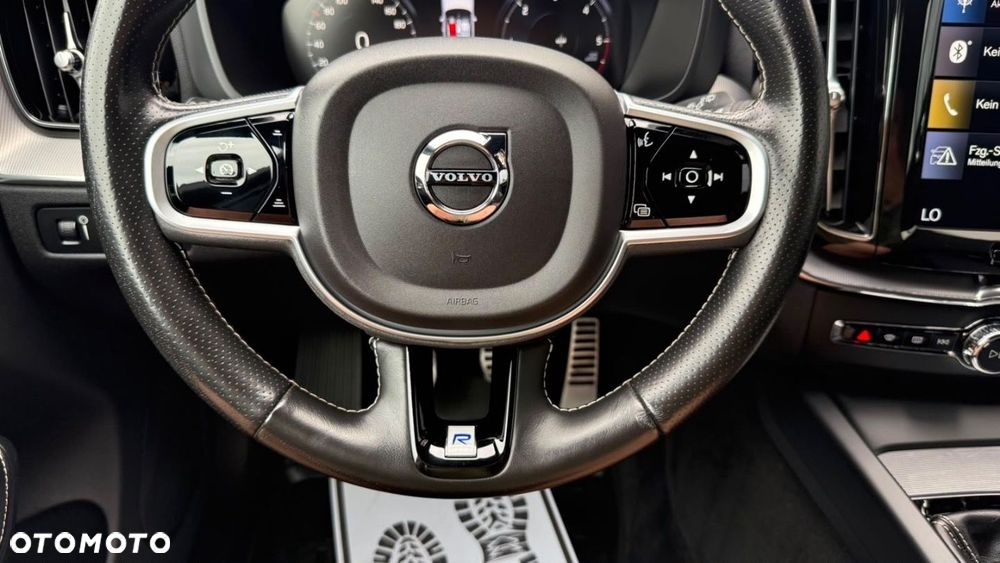 Volvo XC 60 - 32