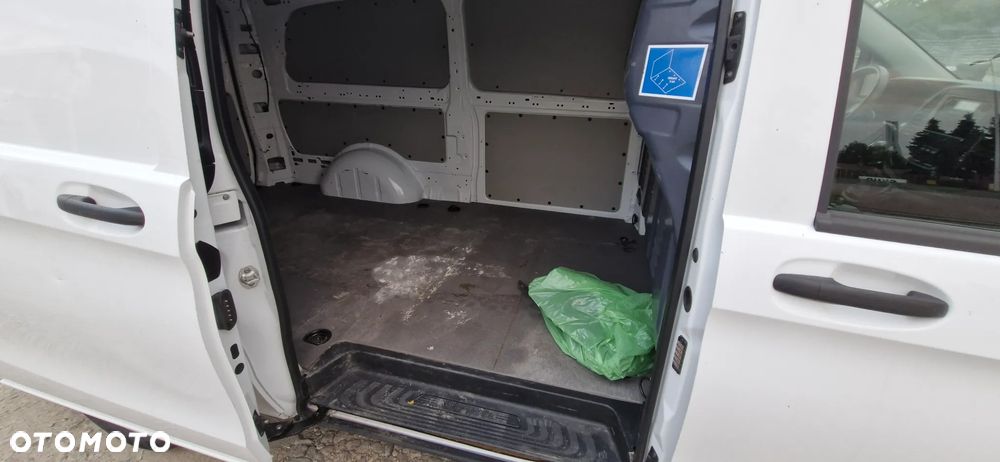 Mercedes-Benz Vito - 27