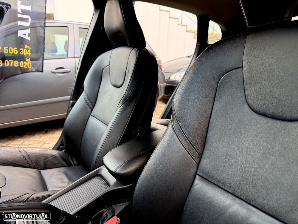 Volvo V40 1.6 D2 Eco Summum - 41