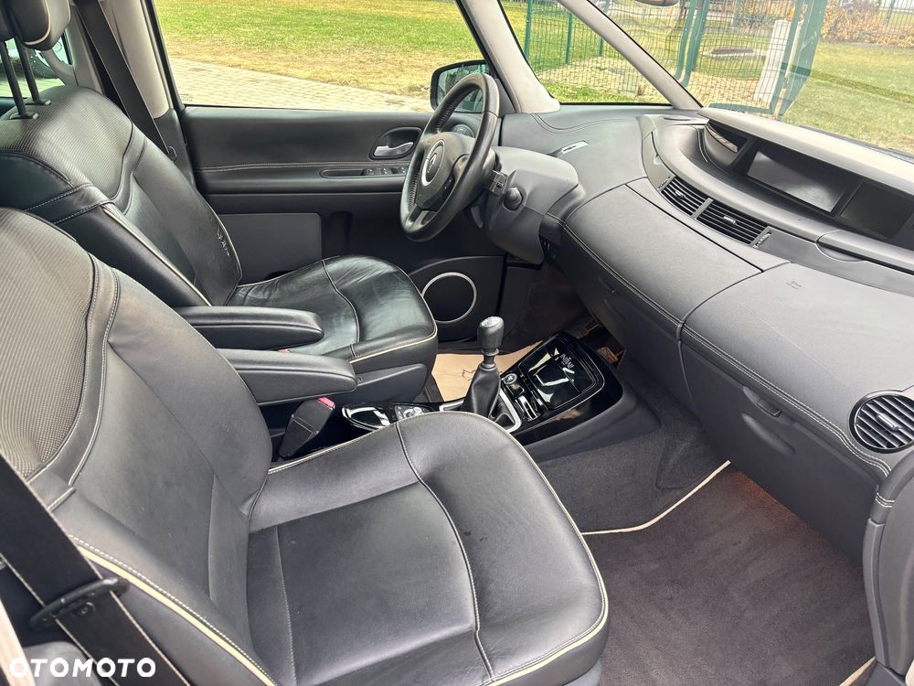 Renault Espace 2.0 dCi FAP Initiale - 10